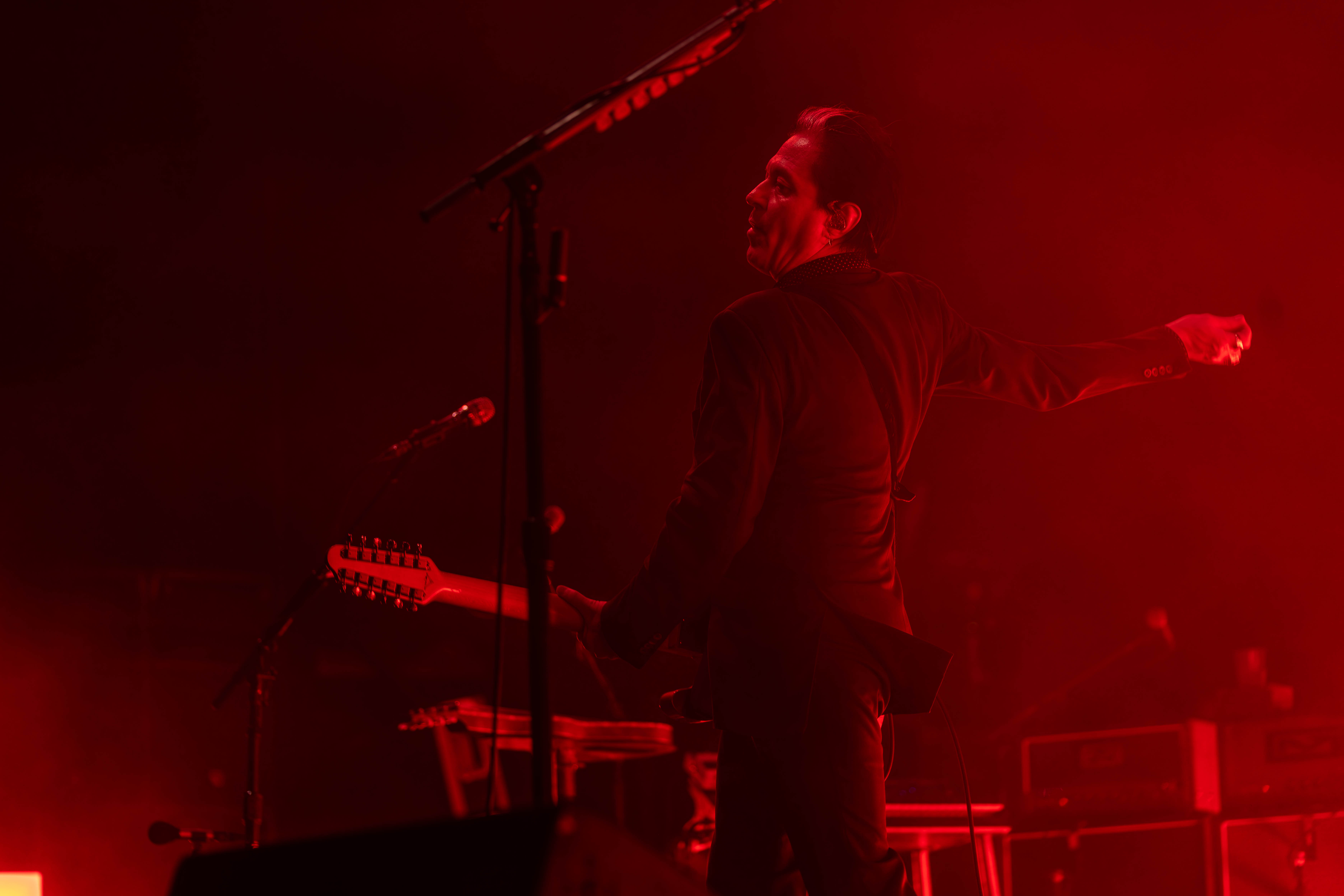 Critique Du Concert Des Queens Of The Stone Age Au Festival Les Nuits ...